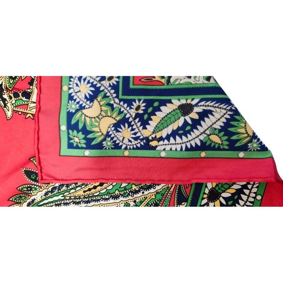 Aker, vintage silk scarf Size 34''x34'' - Picture 5 of 9